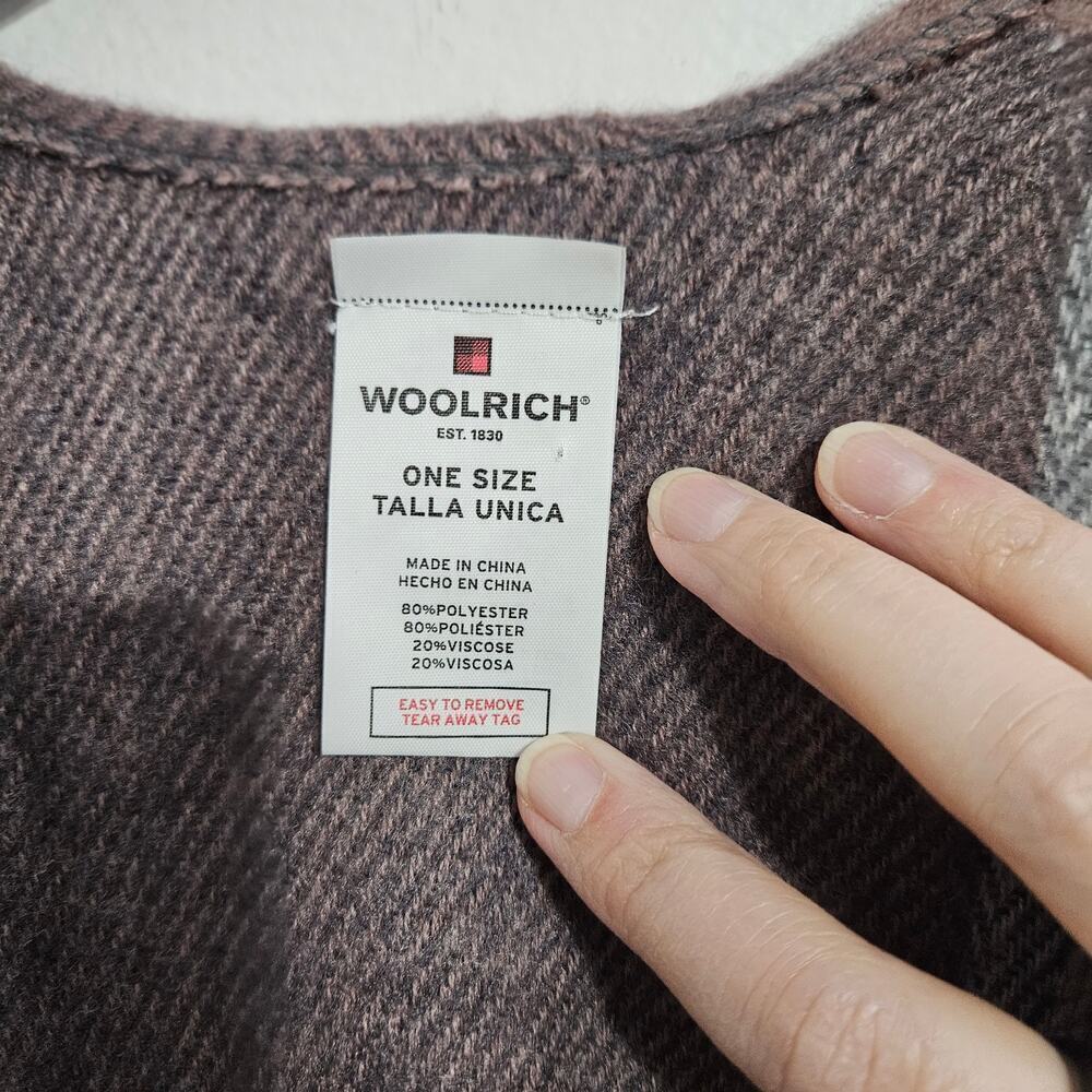 Woolrich women's plaid multicolor oversized shawl wrap. Size OS. - Picture 4 of 4